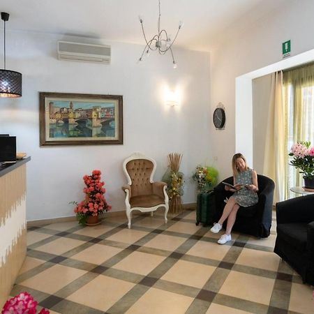 Hotel Bruna Martinsicuro Eksteriør bilde